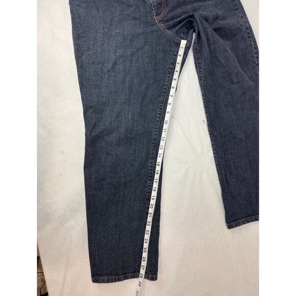 Lane Bryant Venezia Stretch Bootcut Jeans Relaxed Plus Size Petite - Size 2 P - Picture 4 of 7